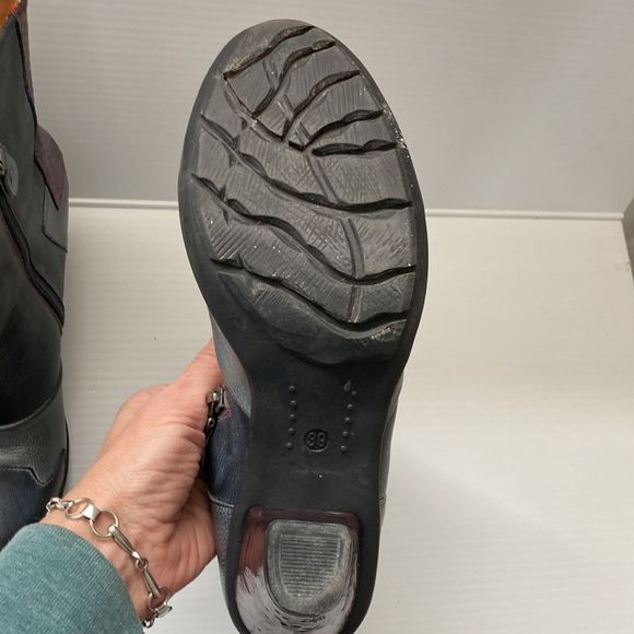 𝅺leather boots gorgeous details - Picture 9 of 10